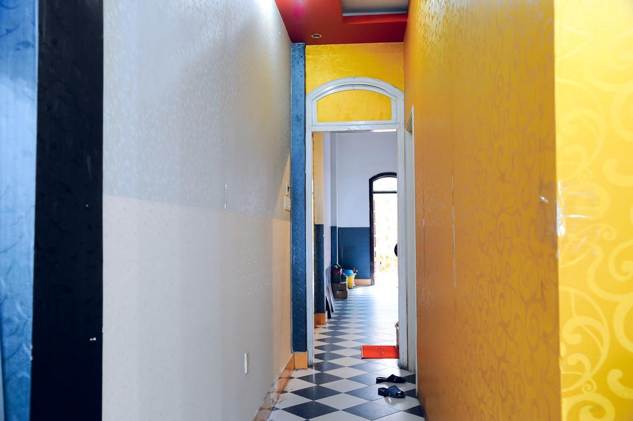 Queen Homestay Hue Exterior photo