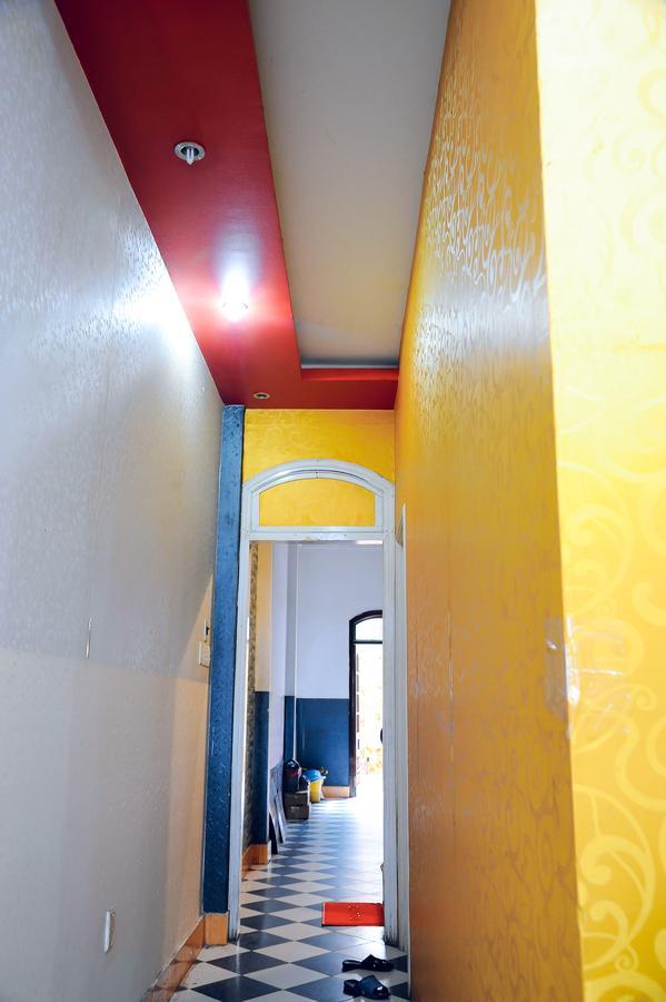 Queen Homestay Hue Exterior photo
